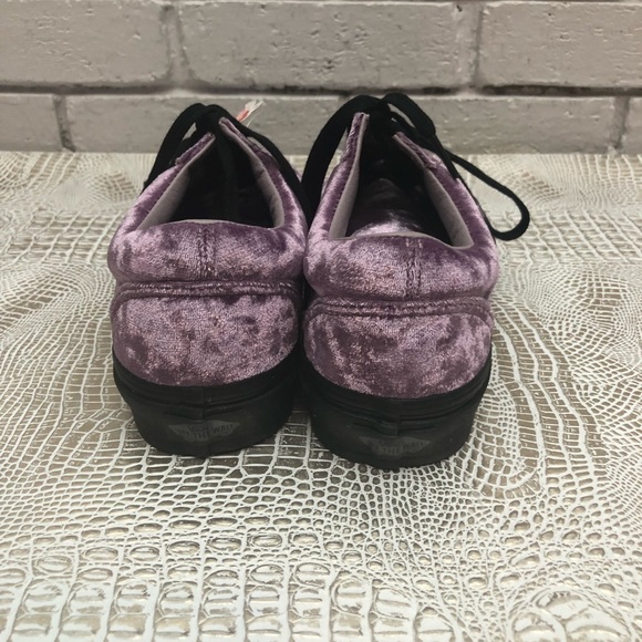 Vans Old Skool Sneakers in Purple Velvet - Picture 5 of 8